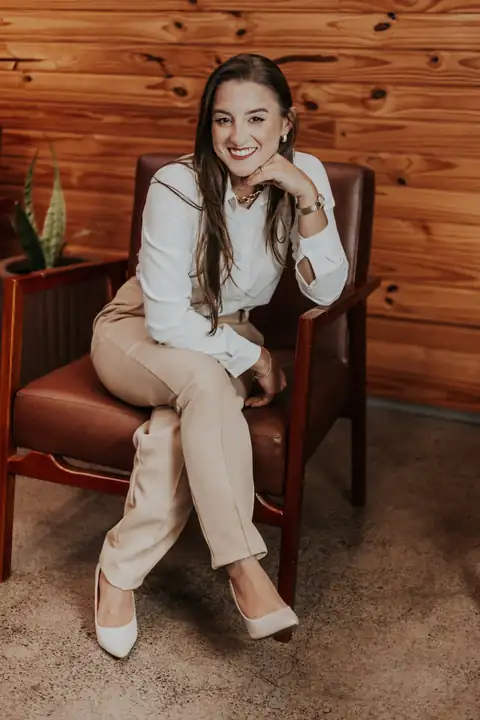 Adriana Menegaro convida você para o Summit Ideal 2026